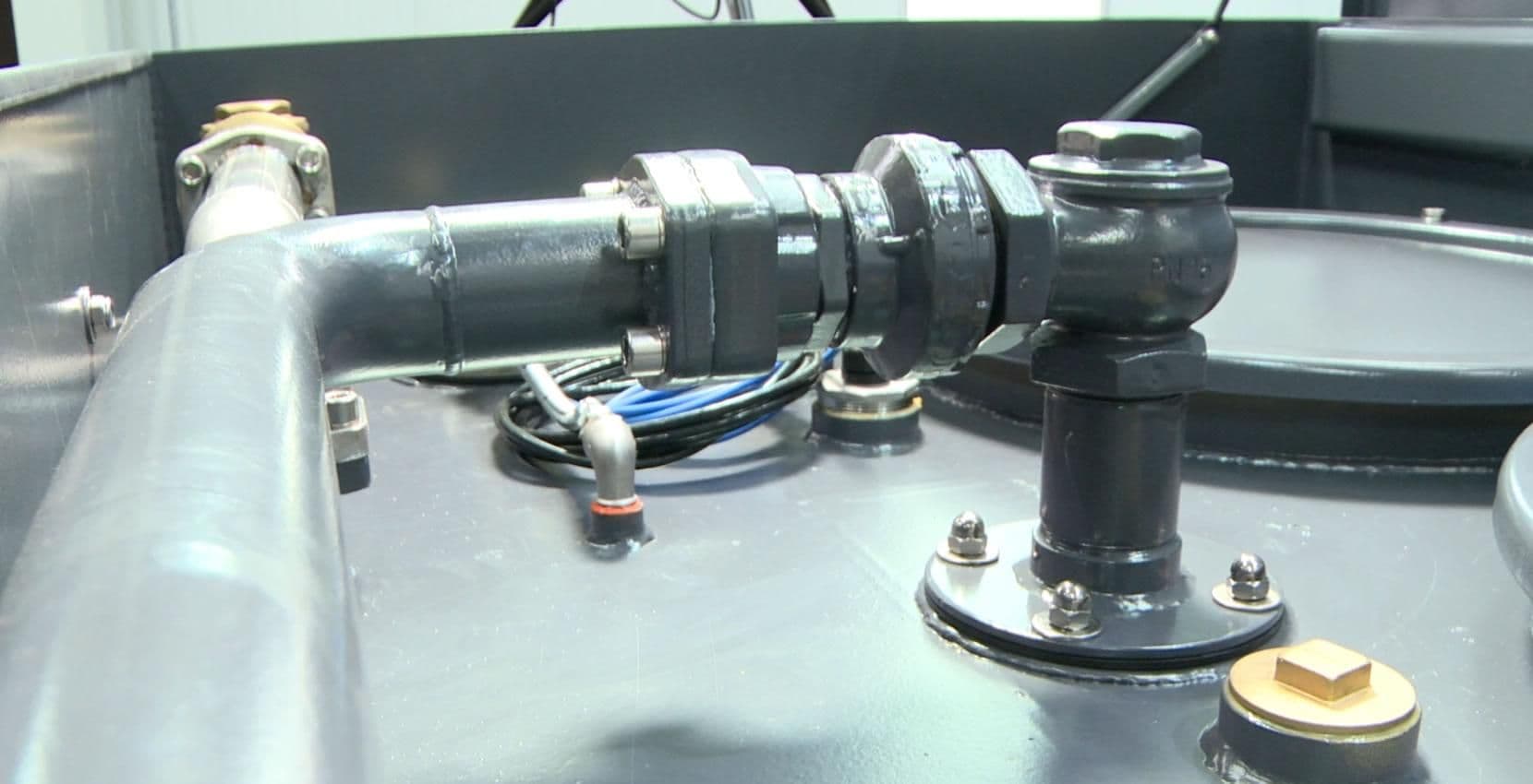 Anti Syphon Valves and Fuel Caps